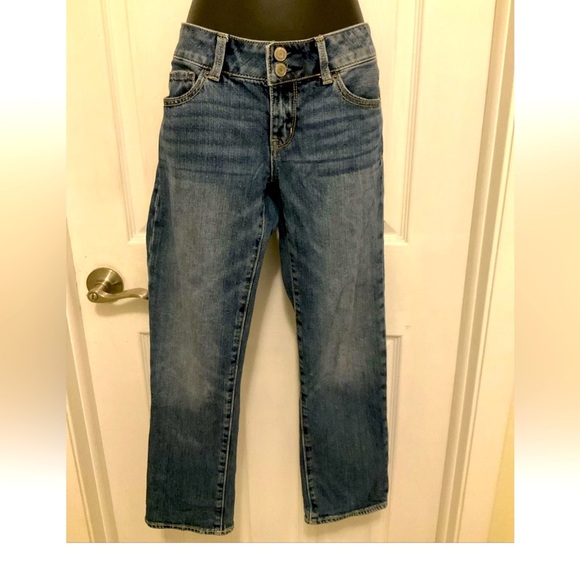 American Eagle Outfitters Women’s Artist Crop Denim Jeans Size 4 - Picture 1 of 10